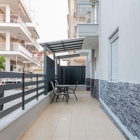 Sithoniars Luxury Ground Floor Apartment With Private Garden Neos Marmaras Bagian luar foto