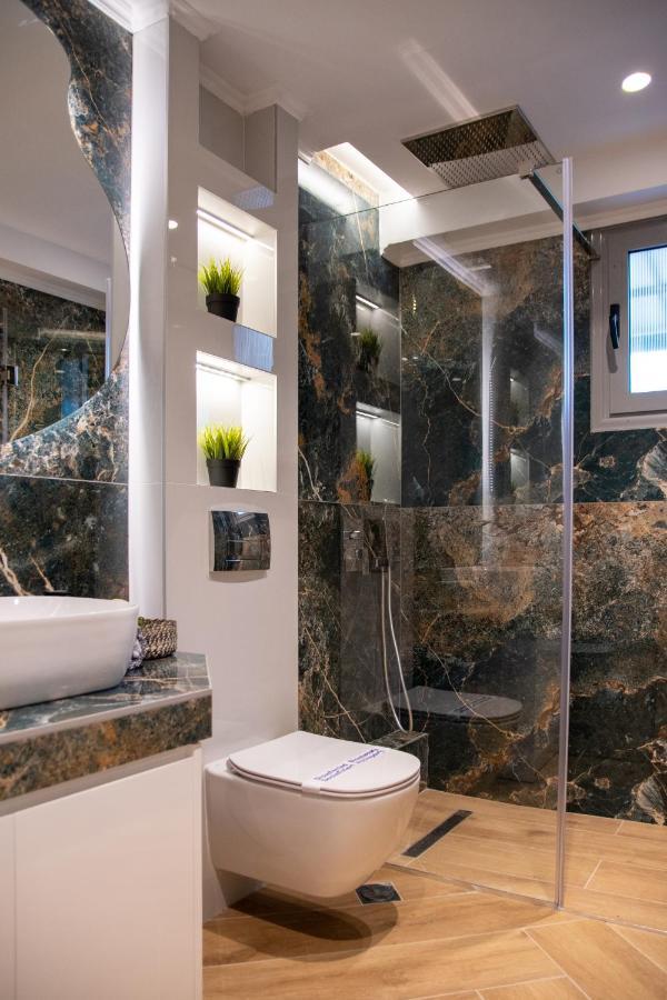 Sithoniars Luxury Ground Floor Apartment With Private Garden Neos Marmaras Bagian luar foto