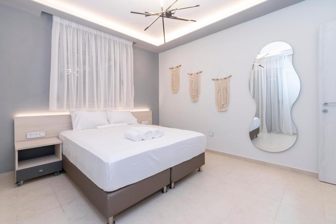 Sithoniars Luxury Ground Floor Apartment With Private Garden Neos Marmaras Bagian luar foto