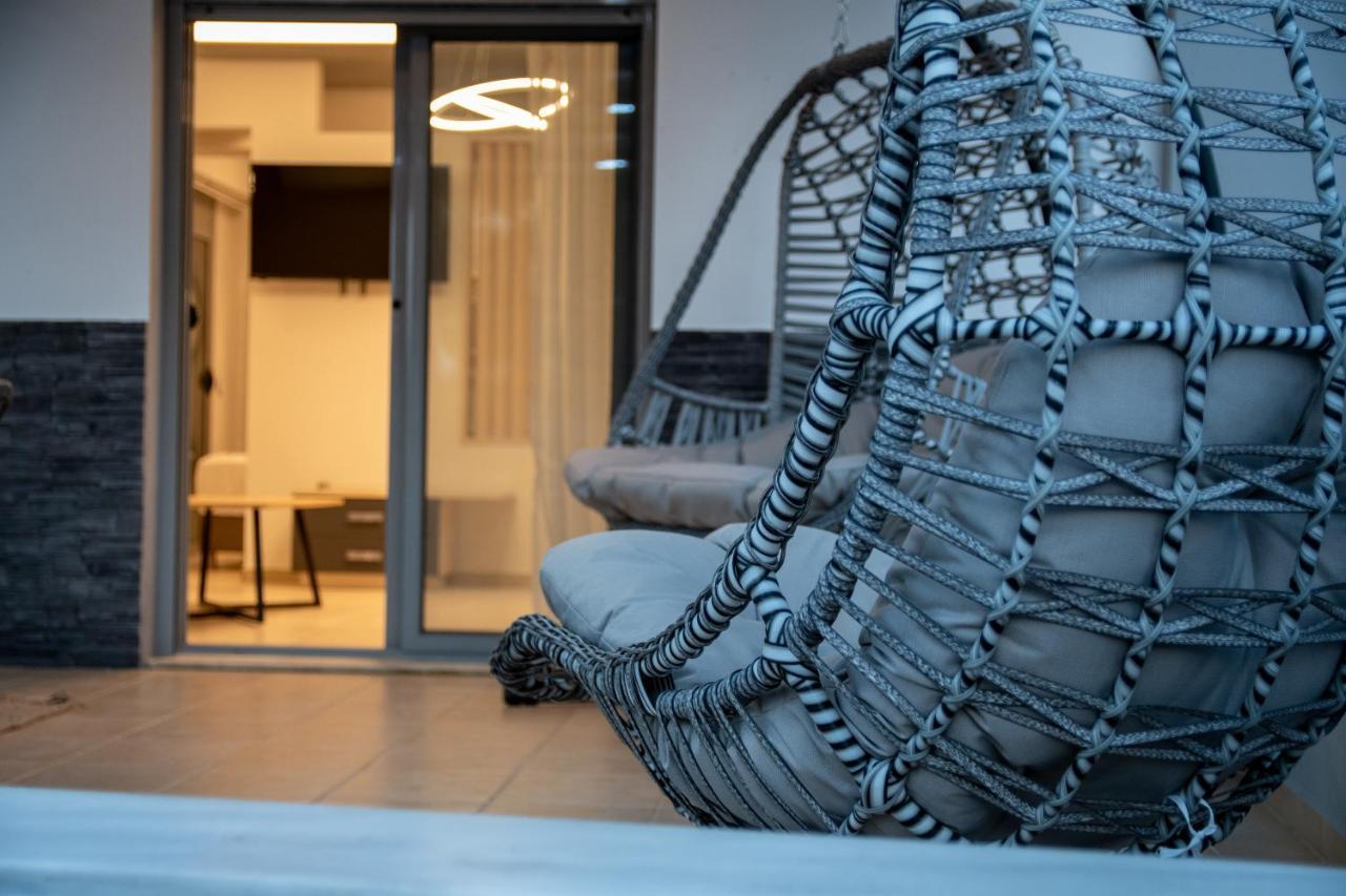 Sithoniars Luxury Ground Floor Apartment With Private Garden Neos Marmaras Bagian luar foto