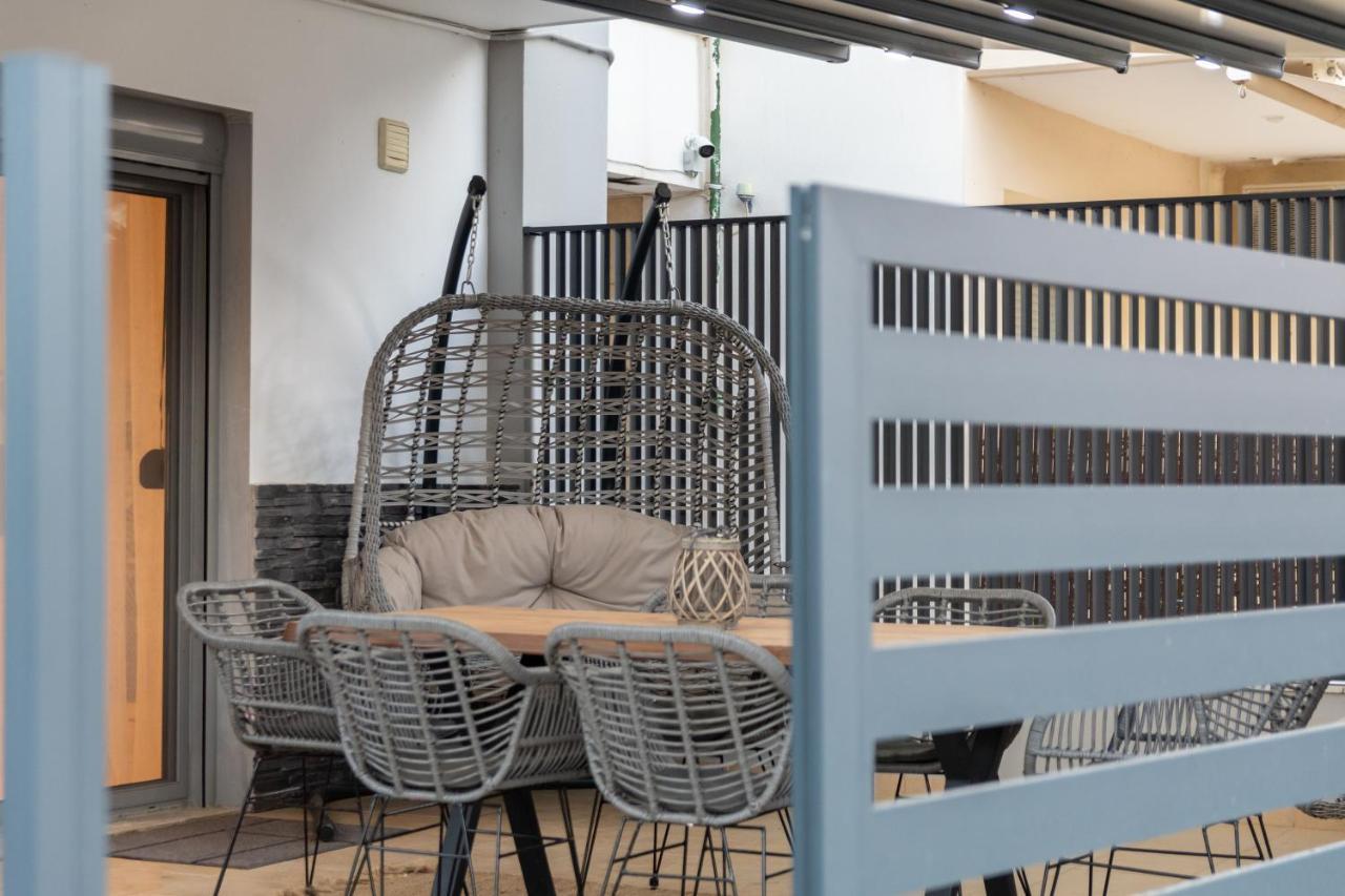 Sithoniars Luxury Ground Floor Apartment With Private Garden Neos Marmaras Bagian luar foto