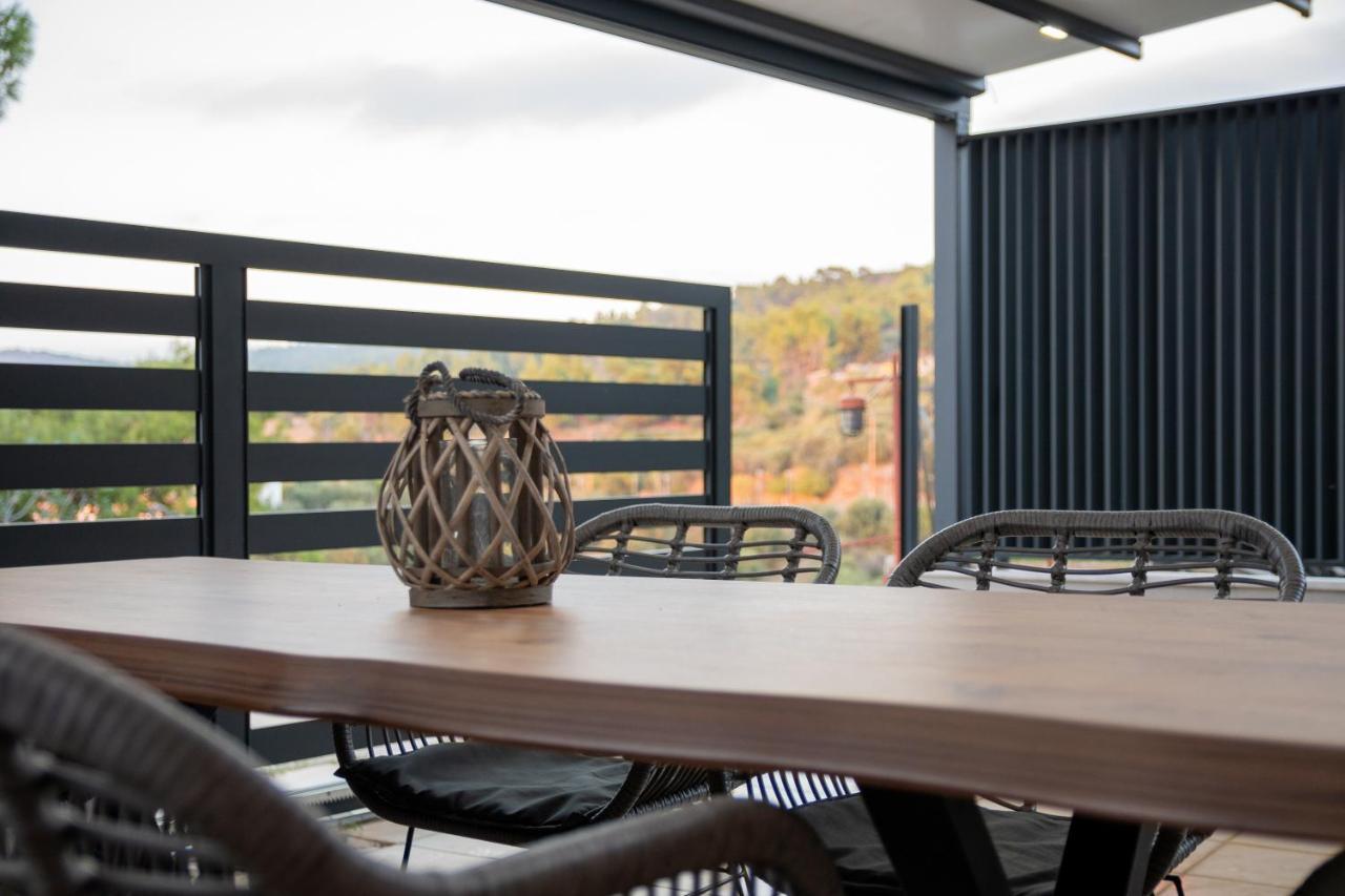Sithoniars Luxury Ground Floor Apartment With Private Garden Neos Marmaras Bagian luar foto